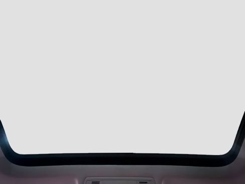 Used 2025 Volkswagen Taos SE w/ Panoramic Sunroof Package image 15