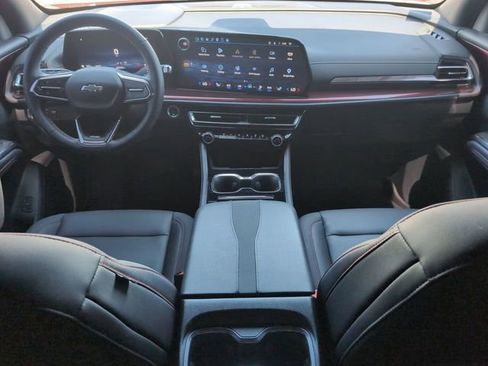 Certified 2025 Chevrolet Traverse Z71 AWD/4WD image 20