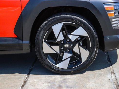 Used 2024 Hyundai Kona Limited AWD/4WD image 10