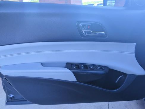 Used 2016 Acura ILX FWD image 12