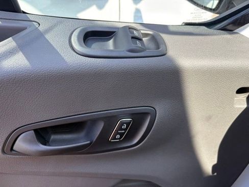 New 2025 Ford Transit 250 Low Roof image 21