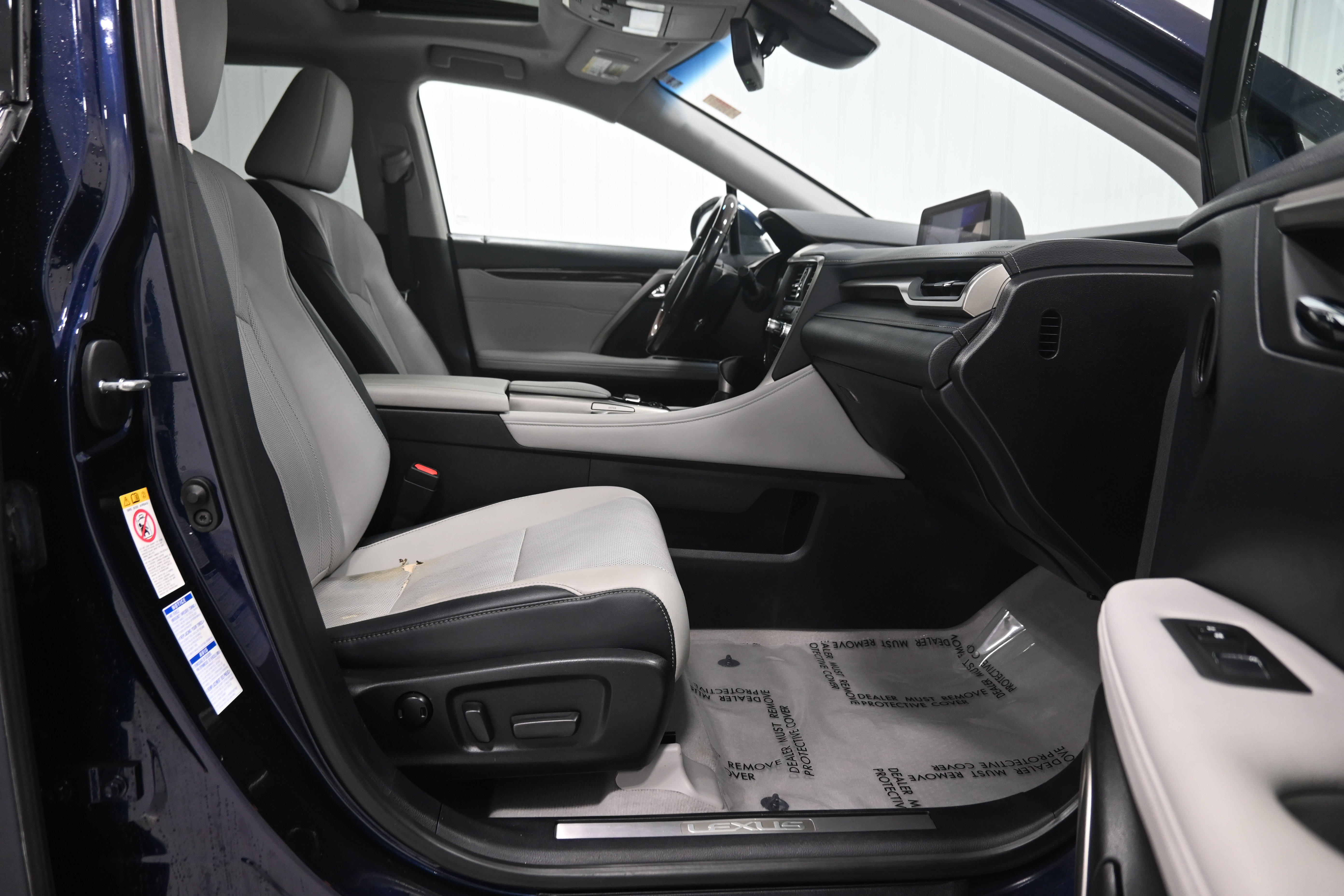 Used 2019 Lexus RX 350 AWD w/ Navigation Package image 27