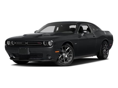 Used 2016 Dodge Challenger R/T Plus RWD image 4