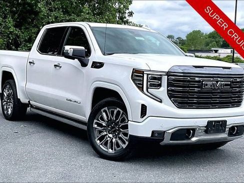 Used 2024 GMC Sierra 1500 Denali Ultimate AWD/4WD image 2