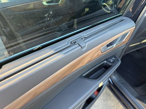 Certified 2026 Volkswagen Atlas SE w/ Panoramic Sunroof Package AWD/4WD image 28