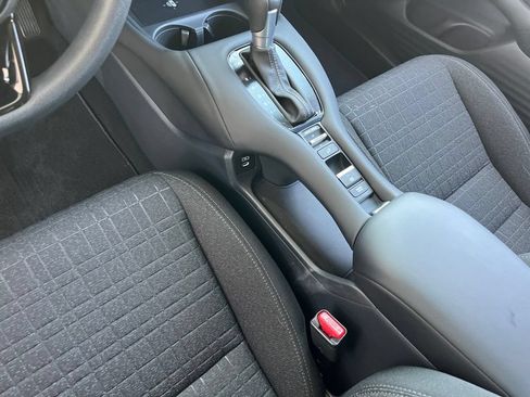 Certified 2026 Honda HR-V LX image 19