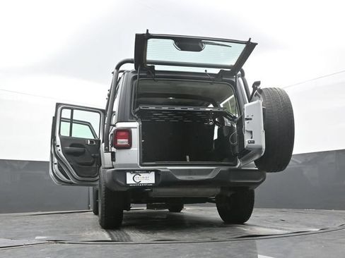 Used 2023 Jeep Wrangler Unlimited Sport AWD/4WD image 65