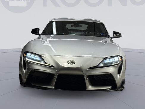 Used 2021 Toyota Supra w/ Safety & Technology Package RWD image 23