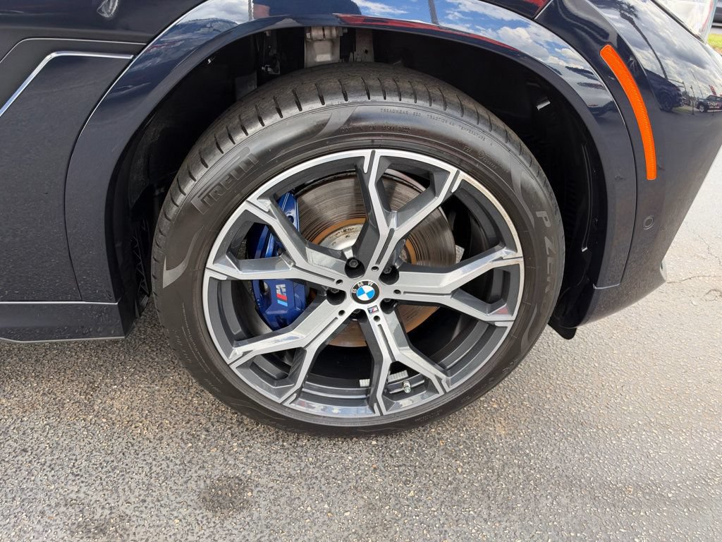 Used 2023 BMW X6 M50i w/ Parking Assistance Package AWD/4WD image 42