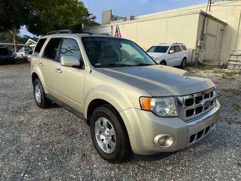 Used 2012 Ford Escape Limited image 3