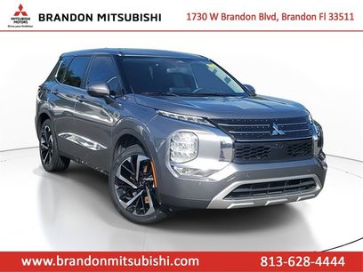 Used 2022 Mitsubishi Outlander SE