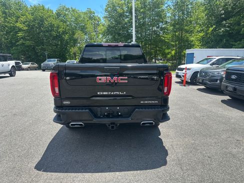 Used 2024 GMC Sierra 1500 Denali w/ Denali Reserve Package AWD/4WD image 6