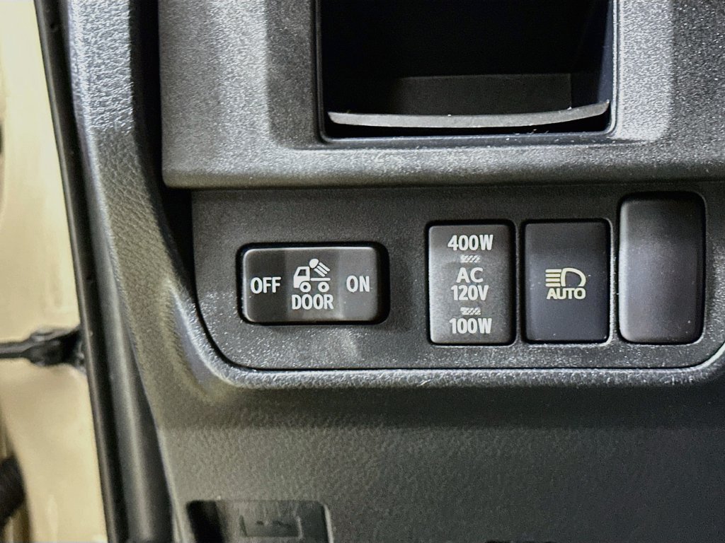 Used 2019 Toyota Tacoma TRD Sport RWD image 12