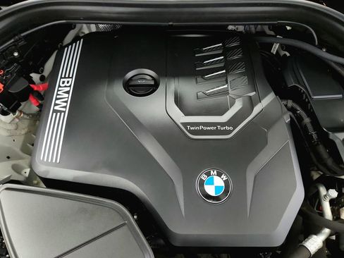 Used 2023 BMW X3 xDrive30i w/ Premium Package w/ZPA AWD/4WD image 41