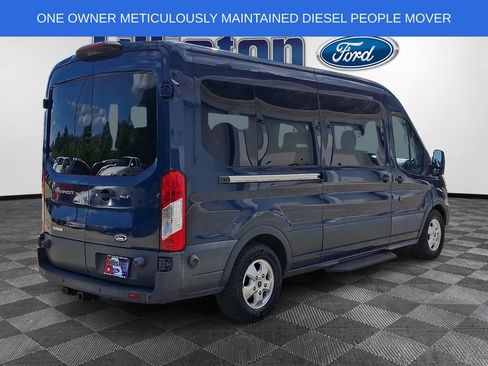 Used 2018 Ford Transit 350 XLT RWD image 4