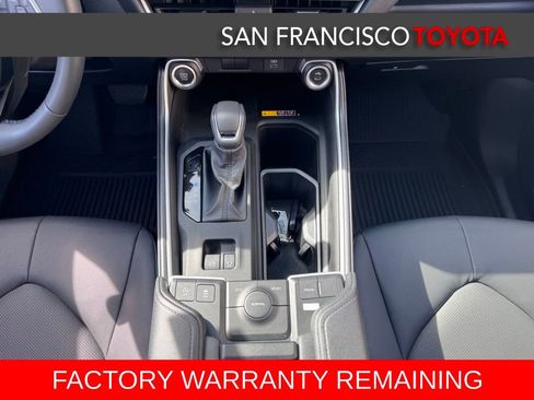 Certified 2025 Toyota Grand Highlander FWD image 16