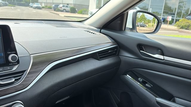 Certified 2023 Nissan Altima 2.5 SV AWD/4WD image 18