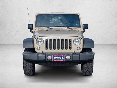 Used 2017 Jeep Wrangler Sport w/ Quick Order Package 24S AWD/4WD image 2