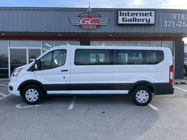 Used 2023 Ford Transit 350 XLT RWD image 5