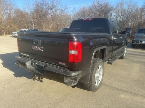Used 2015 GMC Sierra 2500 SLT w/ All-Terrain HD Package image 6
