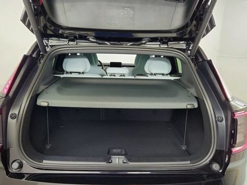 New 2026 Volvo EX30 Ultra w/ Protection Package AWD/4WD image 36