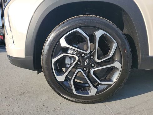 New 2026 Chevrolet Trax RS w/ Driver Confidence Package FWD image 6