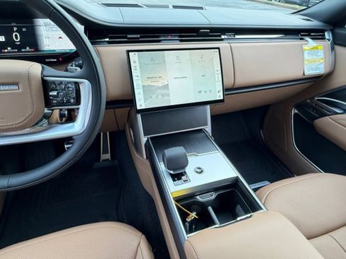 New 2026 Land Rover Range Rover SE AWD/4WD image 14