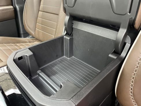 New 2026 GMC Yukon Denali Ultimate AWD/4WD image 21
