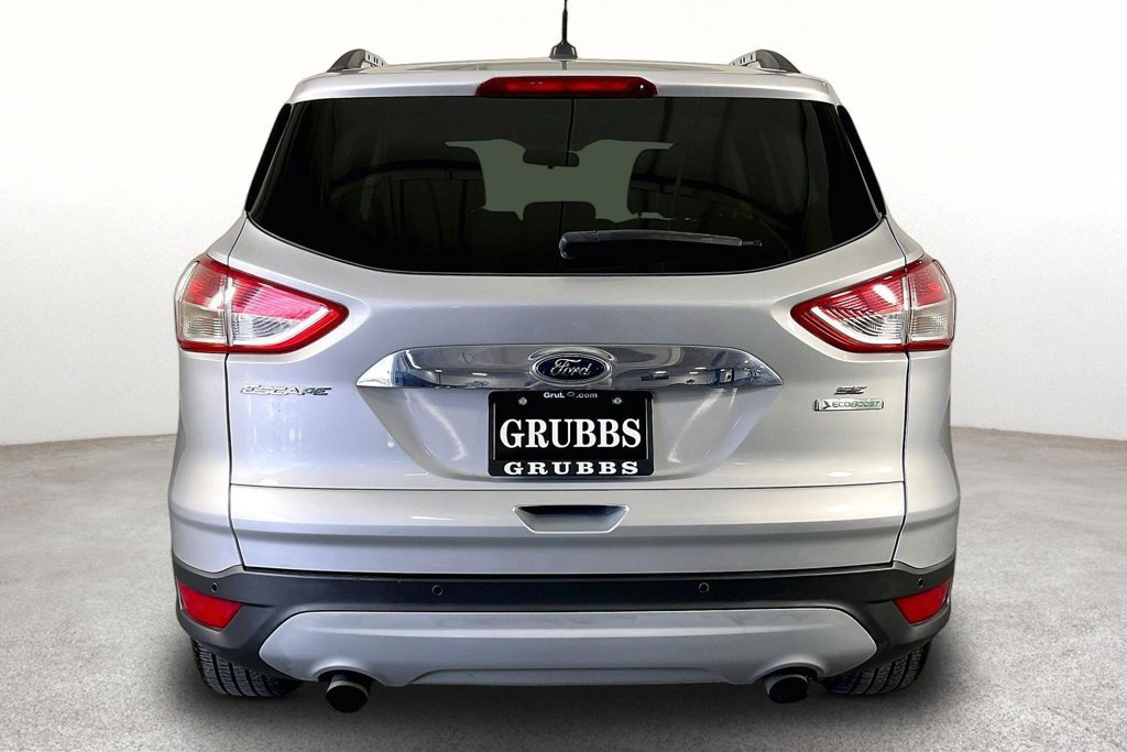Used 2016 Ford Escape SE w/ SE Chrome Package FWD image 5