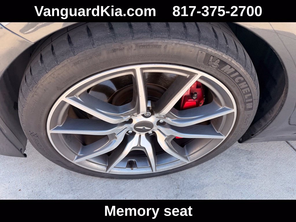 Used 2019 Genesis G70 3.3T Advanced w/ Prestige Package RWD image 8