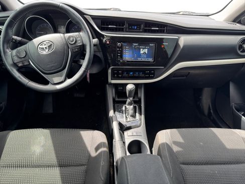 Used 2018 Toyota Corolla iM w/ Carpet Mat Package (TMS) image 12