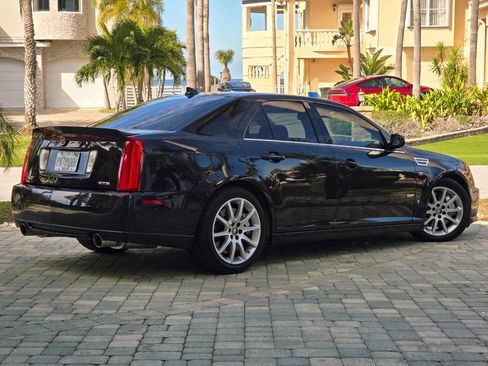 Used 2009 Cadillac STS V image 6