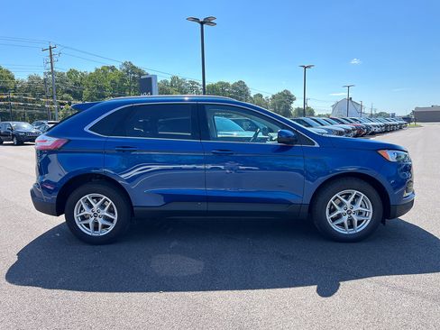 Used 2022 Ford Edge SEL w/ Convenience Package AWD/4WD image 13