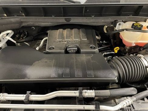 Used 2024 Chevrolet Silverado 1500 LT AWD/4WD image 23