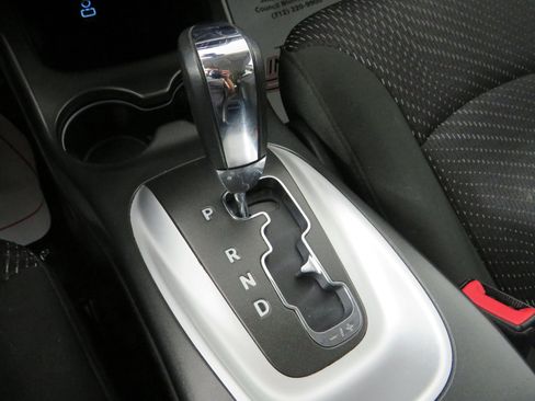 Used 2019 Dodge Journey SE w/ Blacktop Package image 23