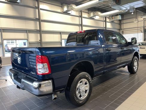 Used 2024 RAM 2500 Tradesman w/ Chrome Appearance Group image 10