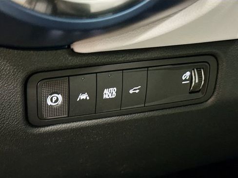 New 2026 Chevrolet Equinox EV LT image 11