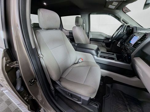 Used 2019 Ford F150 XLT w/ Equipment Group 302A Luxury image 27