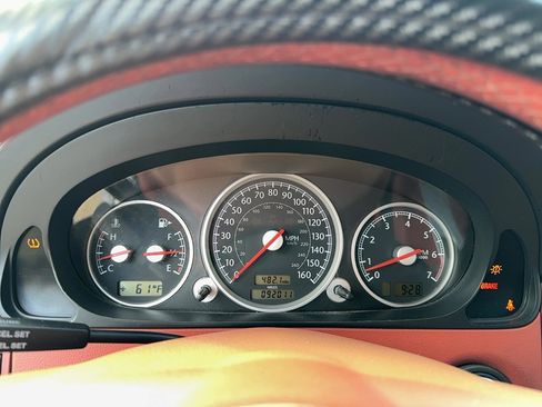 Used 2005 Chrysler Crossfire Limited image 15