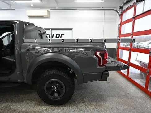 Used 2018 Ford F150 Raptor w/ Equipment Group 802A Luxury image 44