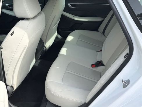 Used 2025 Hyundai Sonata SEL image 17