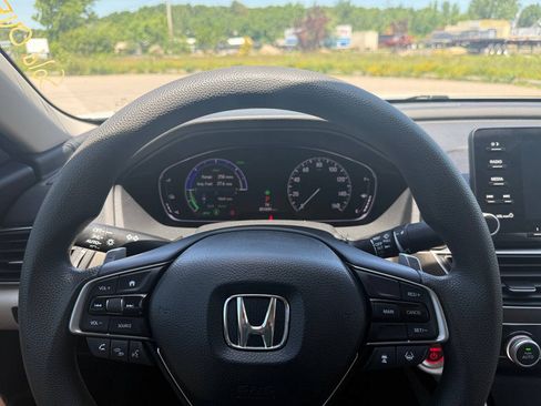Used 2018 Honda Accord Hybrid image 22