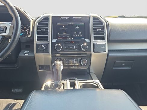 Used 2015 Ford F150 Lariat AWD/4WD image 14
