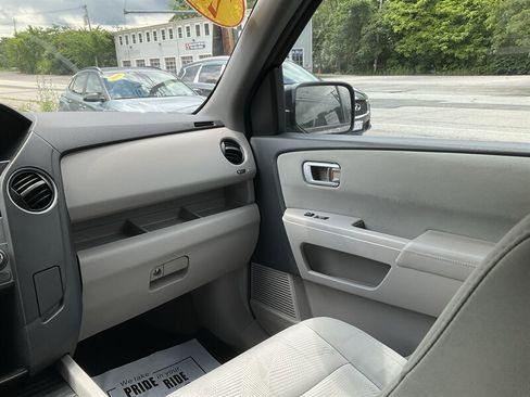 Used 2015 Honda Pilot LX image 17