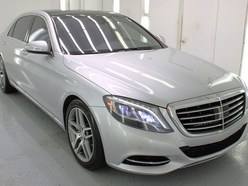 Used 2014 Mercedes-Benz S 550 Sedan image 12