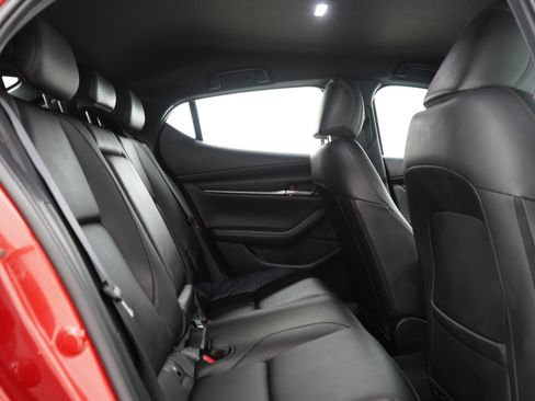 Used 2023 MAZDA MAZDA3 s FWD image 12