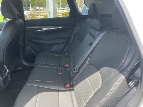 Certified 2023 INFINITI QX50 Luxe AWD/4WD image 12