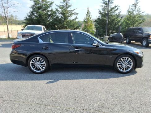 Used 2019 INFINITI Q50 Luxe image 4