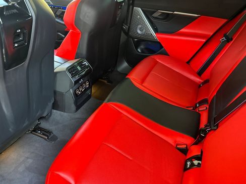 Used 2025 BMW M5 w/ Carbon Package image 26