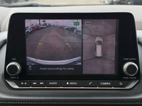 Certified 2021 Nissan Rogue SV image 31